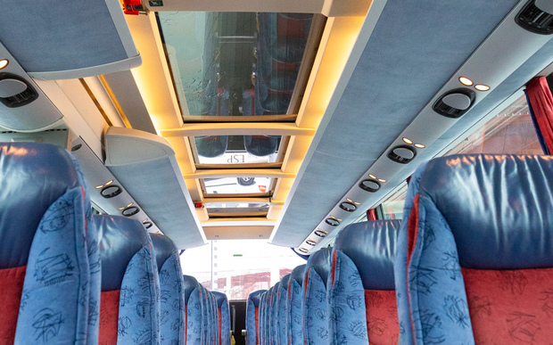 Autobusu noma SETRA S 415 HDH